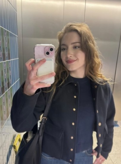 Millie, Social Media Manager